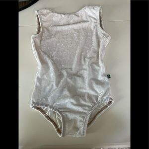 Luckyleo xxs white velvet allure